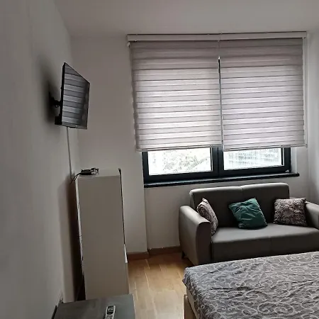 Waterfront Next Level Apartment