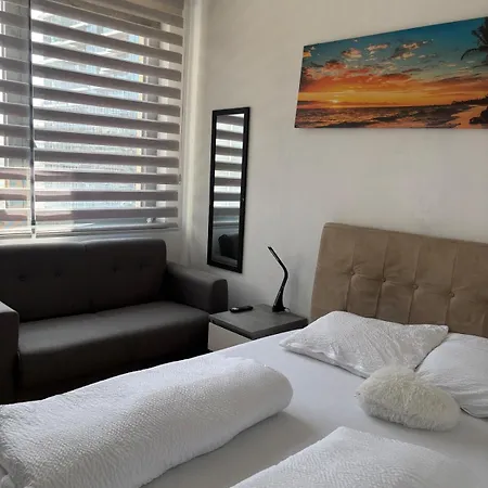 Apartment Waterfront Next Level Belgrade